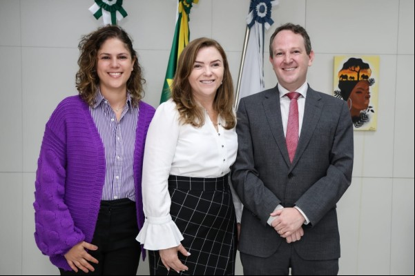 News-Notícias - Fundada em 1948, a CONIB – Confederação Israelita do Brasil é o órgão de representação e coordenação política da comunidade judaica brasileira. 