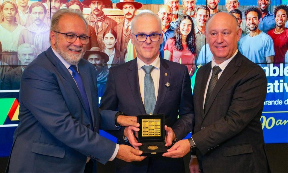 Notícias - Fundada em 1948, a CONIB – Confederação Israelita do Brasil é o órgão de representação e coordenação política da comunidade judaica brasileira. 