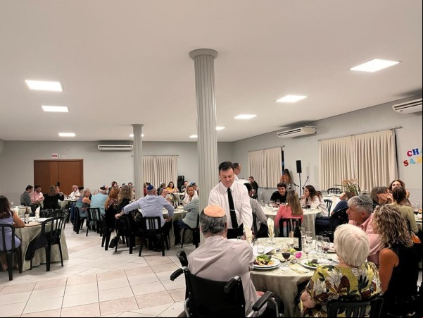 Judaicas - Fundada em 1948, a CONIB – Confederação Israelita do Brasil é o órgão de representação e coordenação política da comunidade judaica brasileira. 