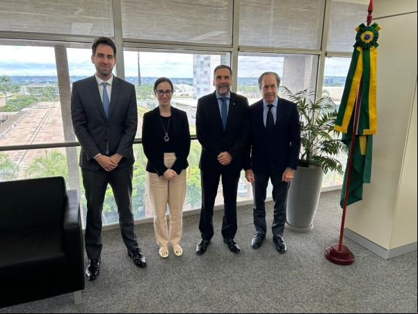 News-Em Pauta - Fundada em 1948, a CONIB – Confederação Israelita do Brasil é o órgão de representação e coordenação política da comunidade judaica brasileira. 